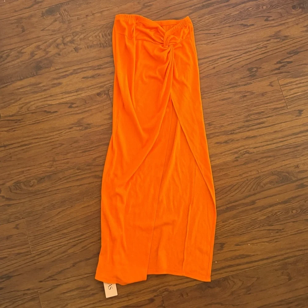 Micas Women’s Orange Maxi Skirt | Knotted Accent & Side Slit  | Size S | NWT - Picture 3 of 6